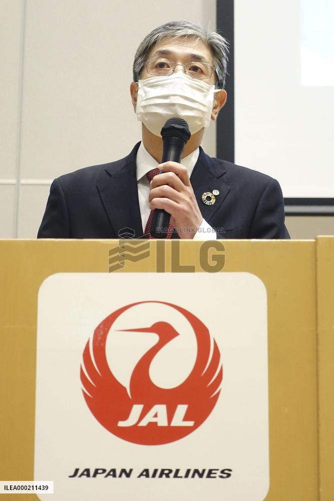 JAL president Akasaka