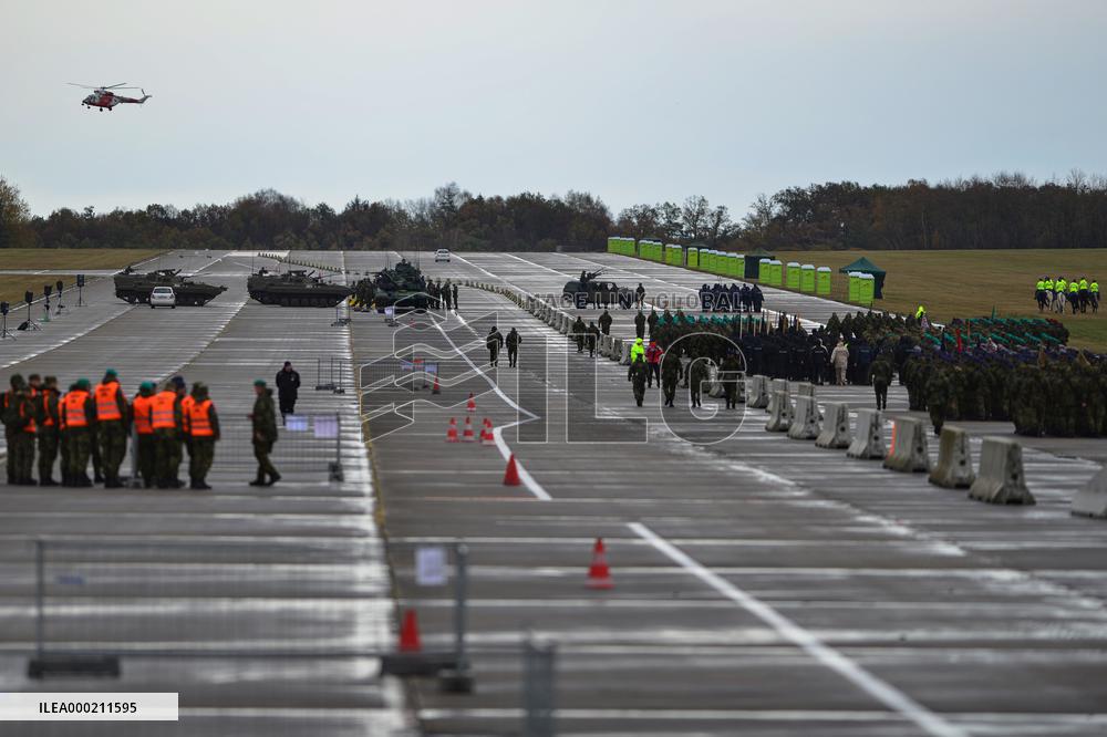 general rehearsal of military parade