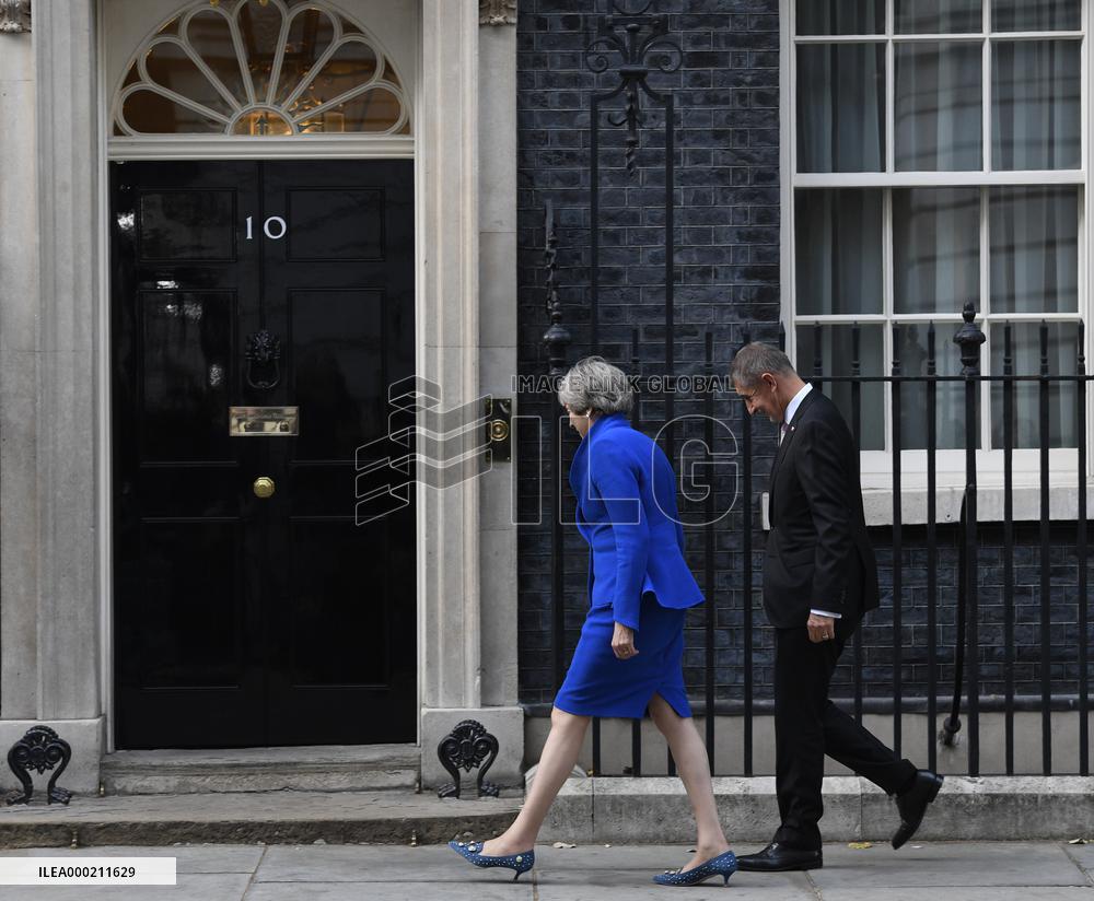 Andrej Babis, Theresa May