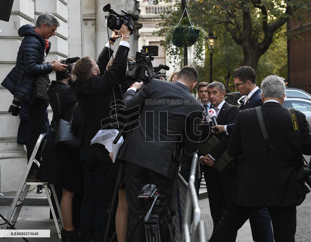 Andrej Babis, journalists