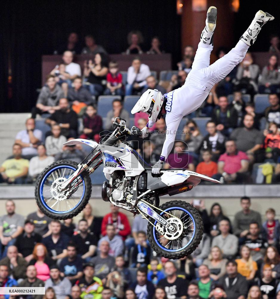FMX Gladiators Games, freestyle motocross show, Pat Bowden
