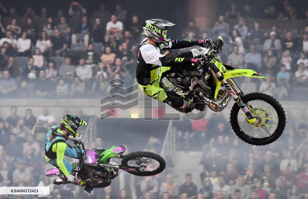 FMX Gladiators Games, freestyle motocross show