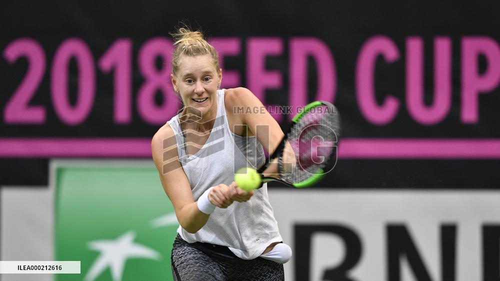 Alison Riske