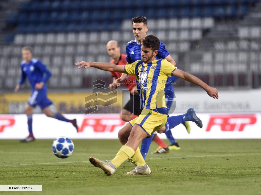 Omer Brami, Stepan Langer