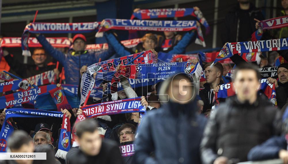 soccer fans of FC Viktoria Plzen