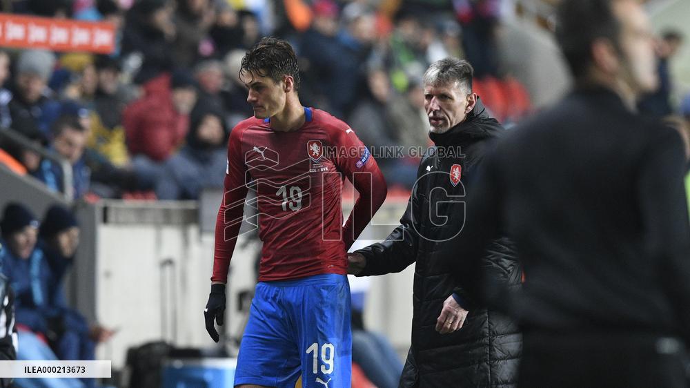 PATRIK SCHICK, JAROSLAV SILHAVY