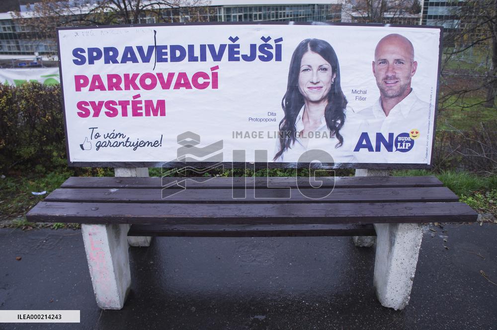 advert, bench ad, poster Dita Protopopova, Michal Fiser,
