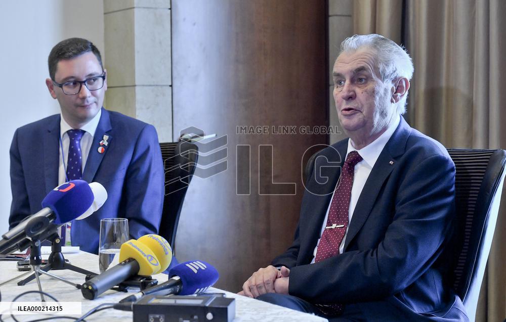 Jiri Ovcacek, Milos Zeman