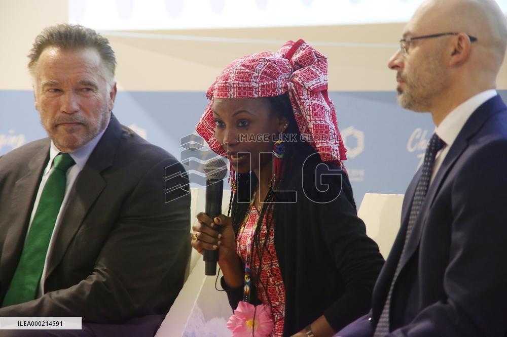 Arnold Schwarzenegger Hindou Oumarou Ibrahim