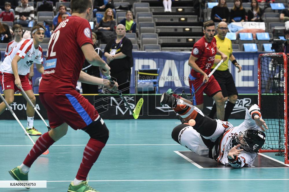 MIKE TROLLE, ADAM DELONG