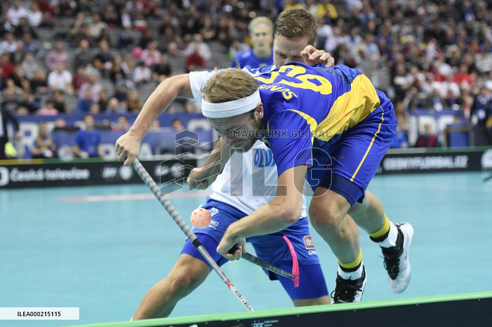 Rasmus Sundstedt, Ville Lastikka