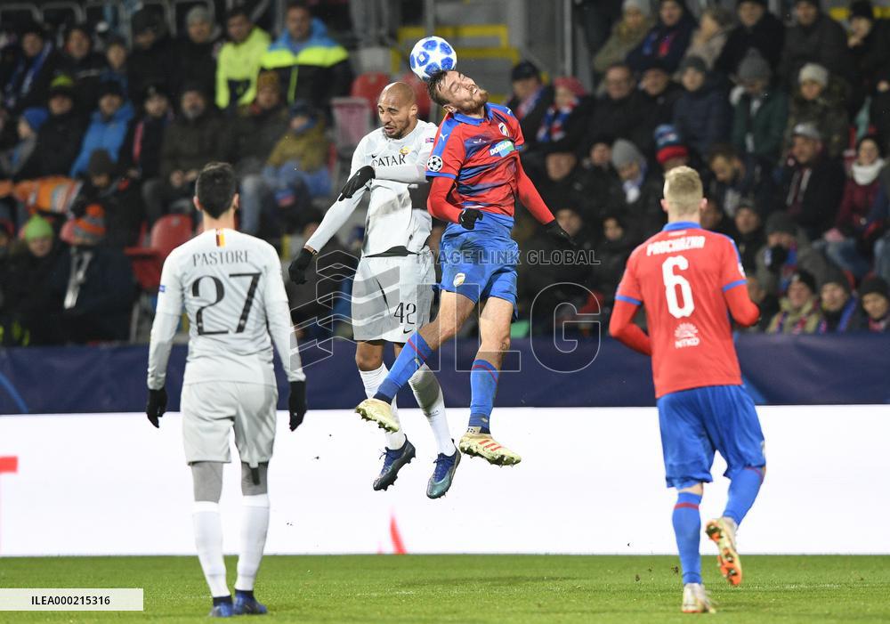 STEVEN NZONZI, TOMAS CHORY
