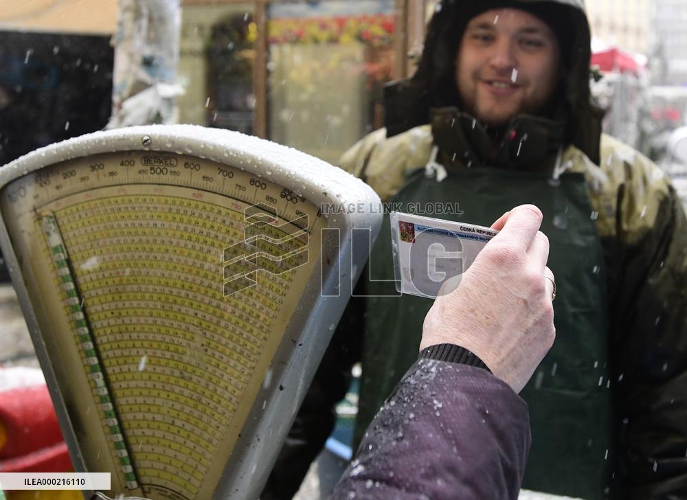 Christmas sale of carps