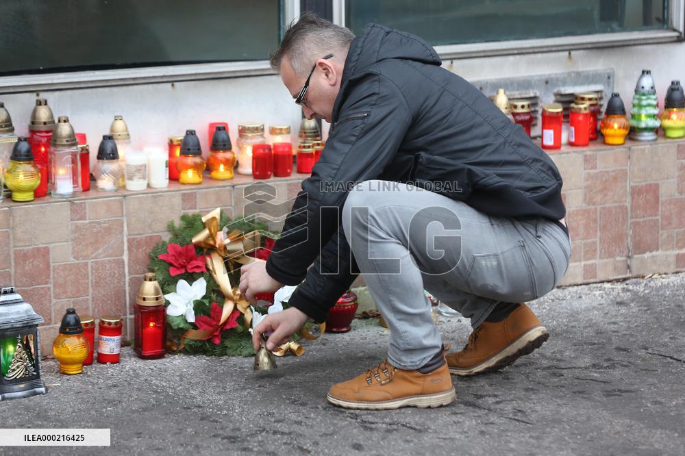 methane explosion in the Dul CSM coal mine, piety, candles
