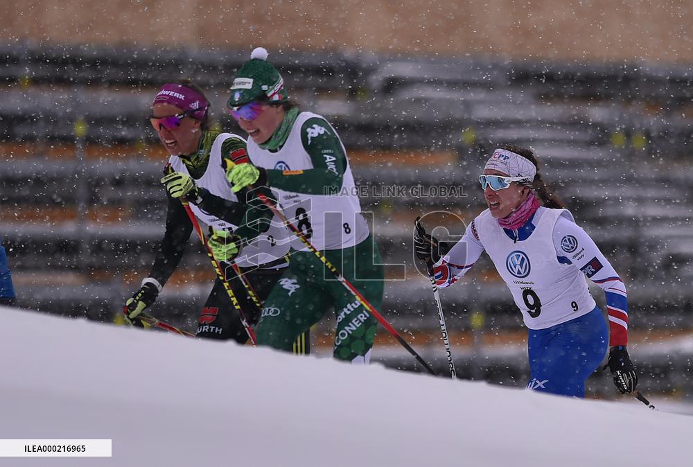 Sofie Krehl, Anna Comarella, Petra Hyncicova
