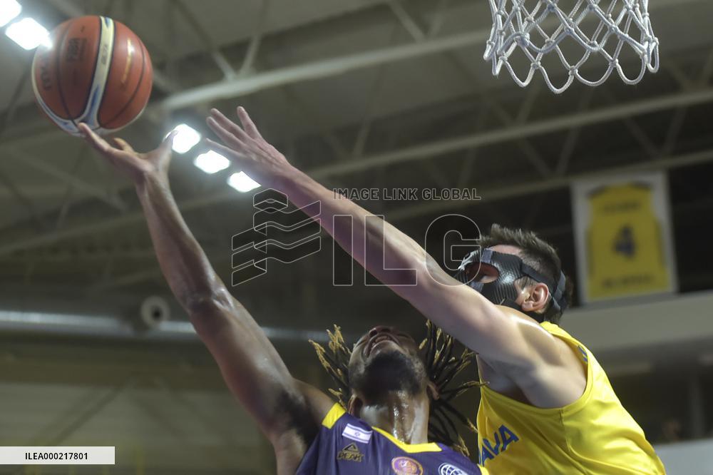 Corey Walden, Jan Svandrlik