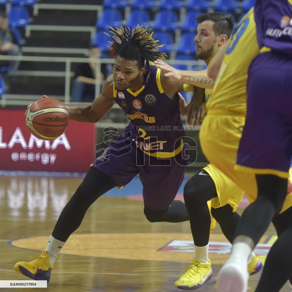 Corey Walden, Jakub Sirina