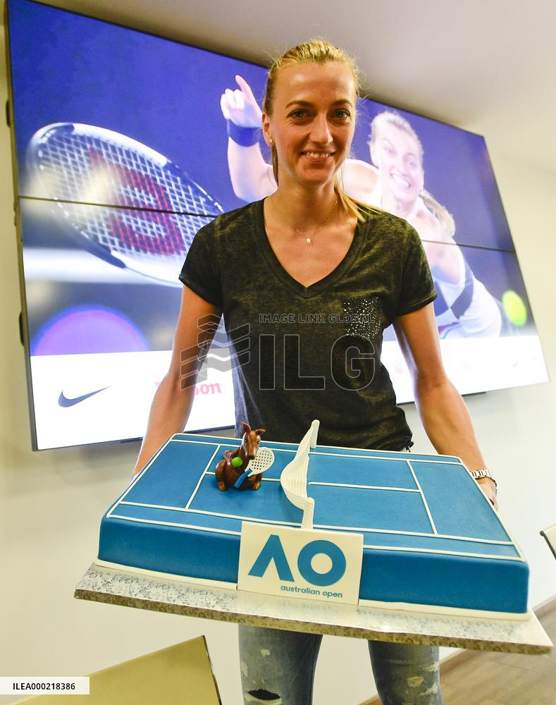 Petra Kvitova, cake