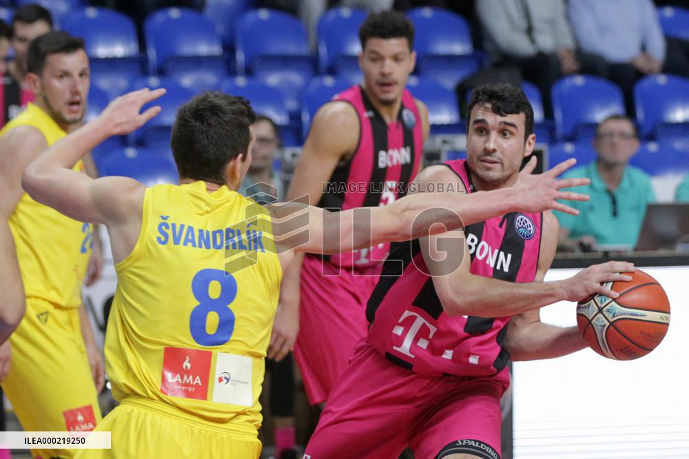 JAN SVANDRLIK, ANTHONY DILEO