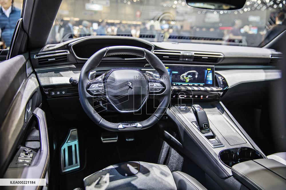 Peugeot 508 SW Hybrid