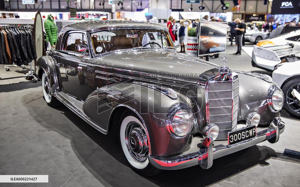 Mercedes-Benz 300 SC