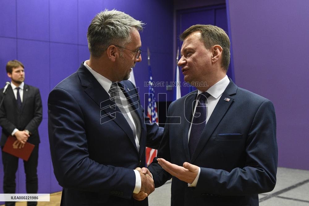 LUBOMIR METNAR, MARIUSZ BLASZCZAK