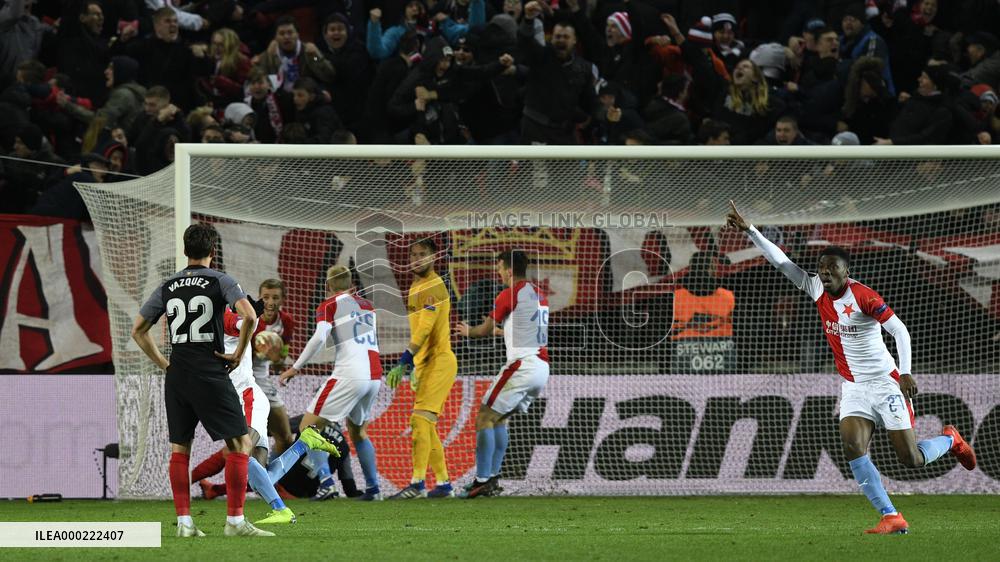 Ibrahim Benjamin Traore, Tomas Vaclik