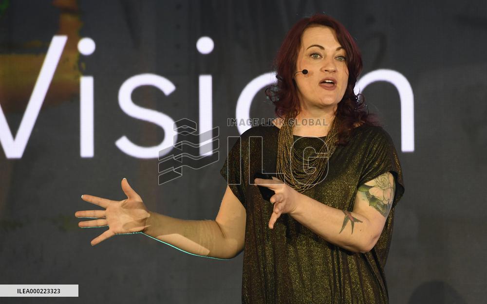 JODY MEDICH, SingularityU Czech Summit