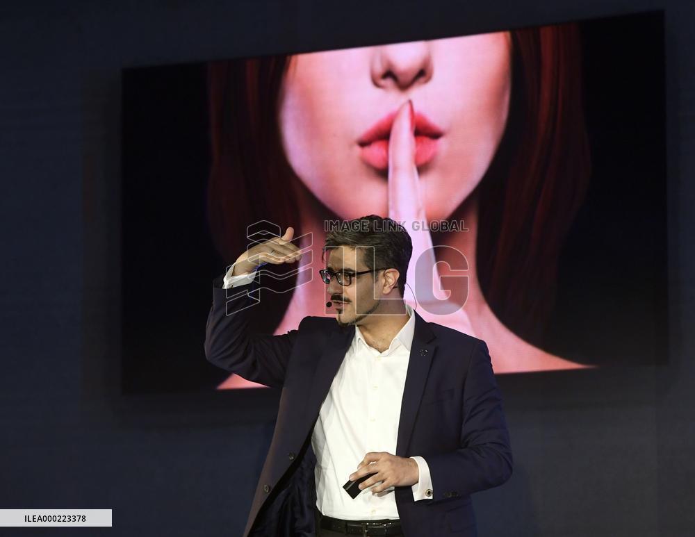 Amin Toufani, SingularityU Czech Summit