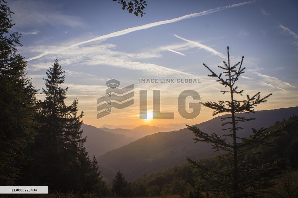 Sinjajevina Mountains, sunset, afterglow