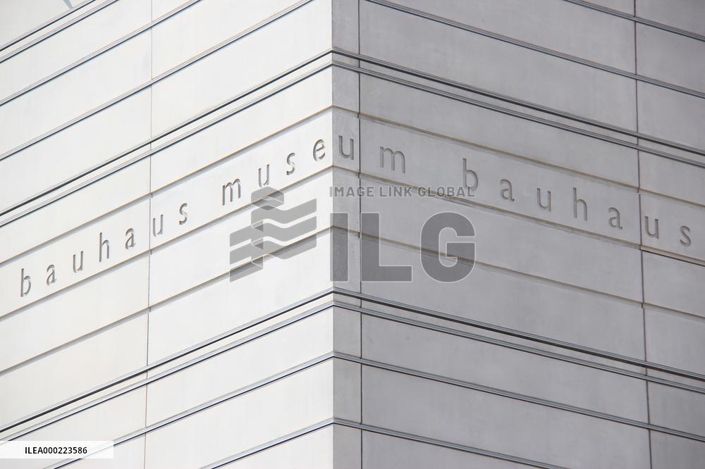 Museum of the Classic Foundation Weimar, Bauhaus
