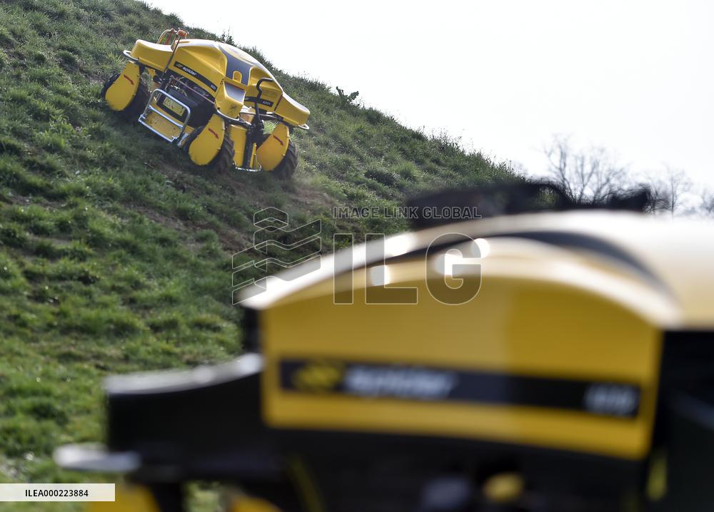 Spider - slope mowers, mower