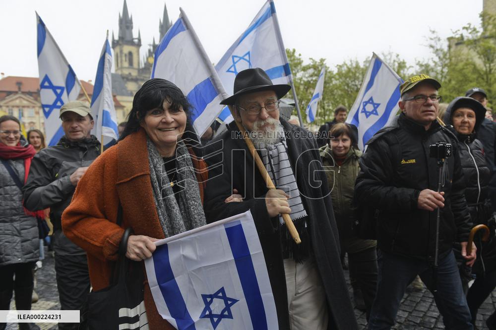rally protesting and warning against the danger of anti-Semitism, Israeli flag, flags