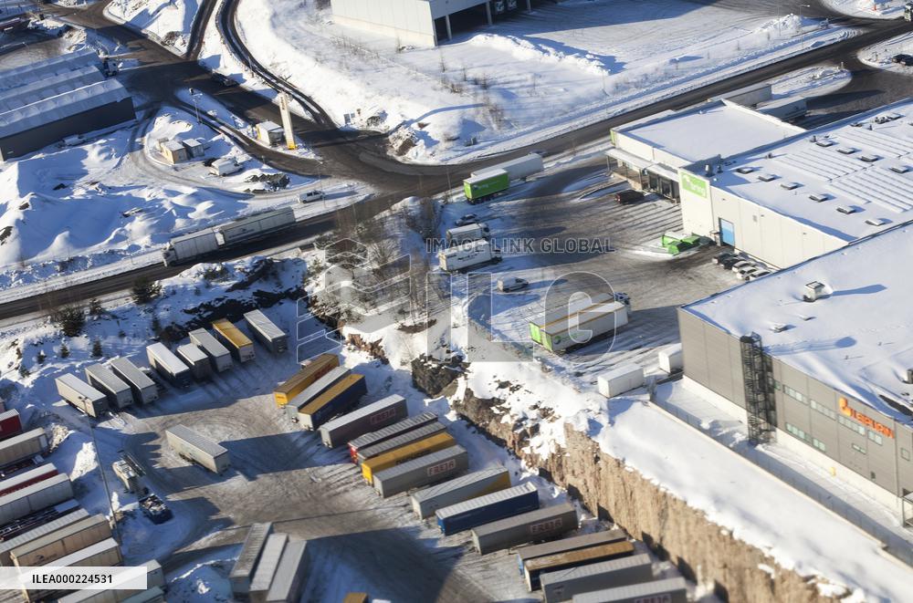 landscape, Finland, snow, truck, trucks, depot