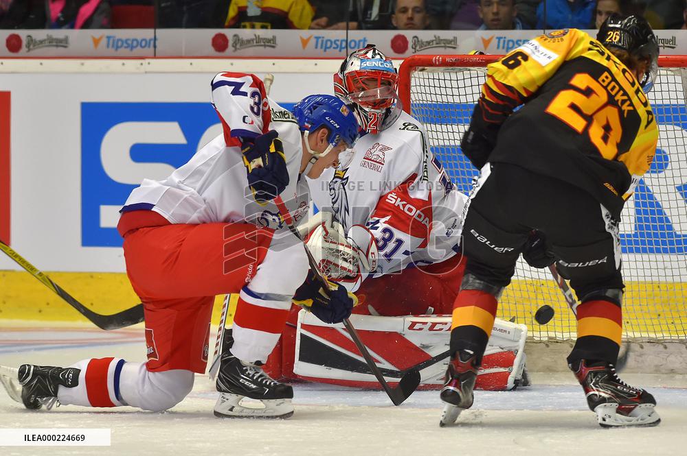 Jakub Krejcik, Jakub Kovar, Dominik Bokk