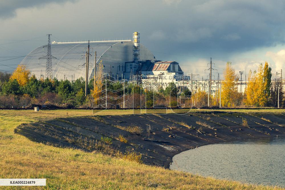 Chernobyl zone, restricted territory, power plant, sarcophagus