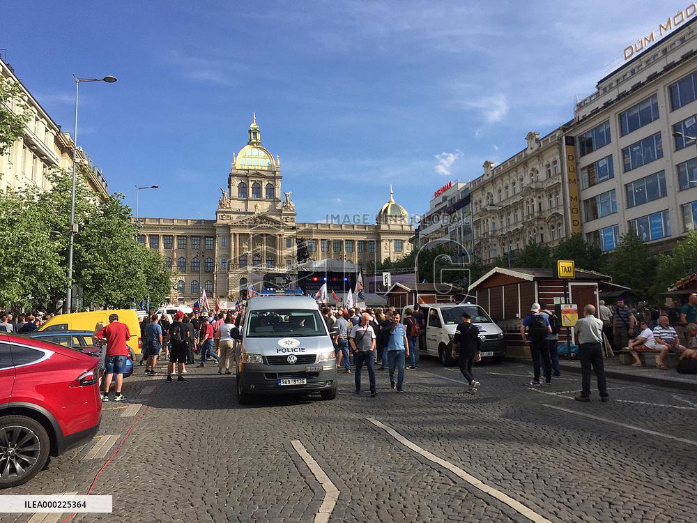 demonstration against dictate of European Union, staged by SPD