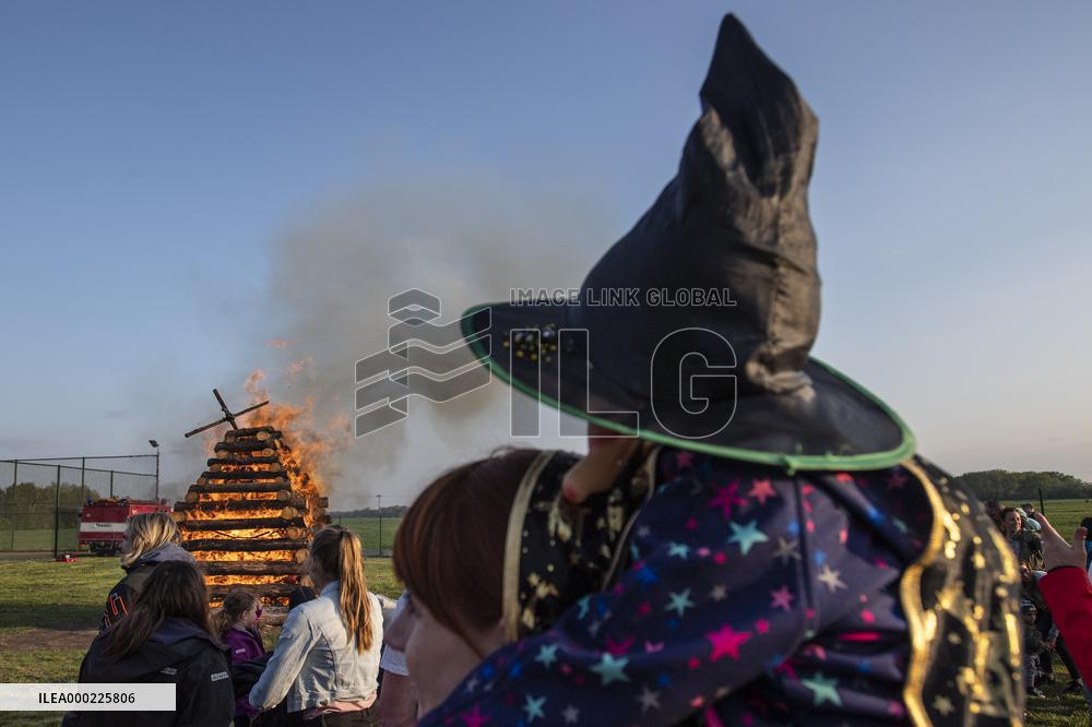 Walpurgis Night - Burning of the Witches, bonfires