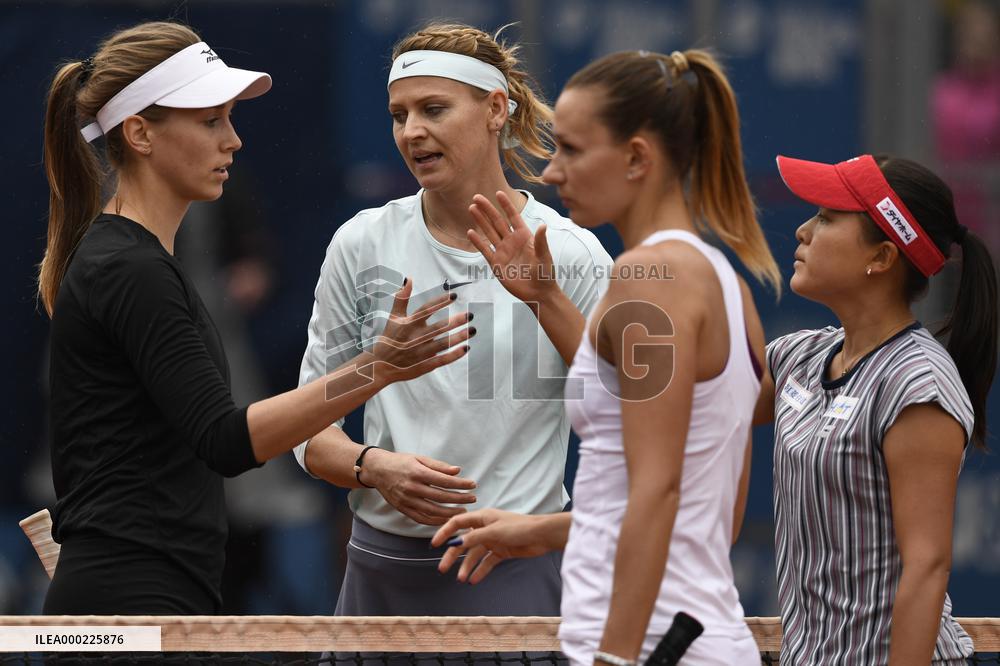 Barbora Stefkova, Lucie Safarova, Yana Sizikova, Makoto Ninomiya