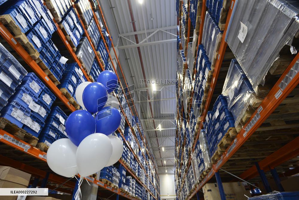 Swiss logistic company Panalpina opens its second industrial building, ceremonial opening