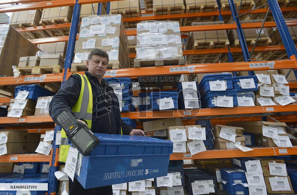 Swiss logistic company Panalpina opens its second industrial building, ceremonial opening