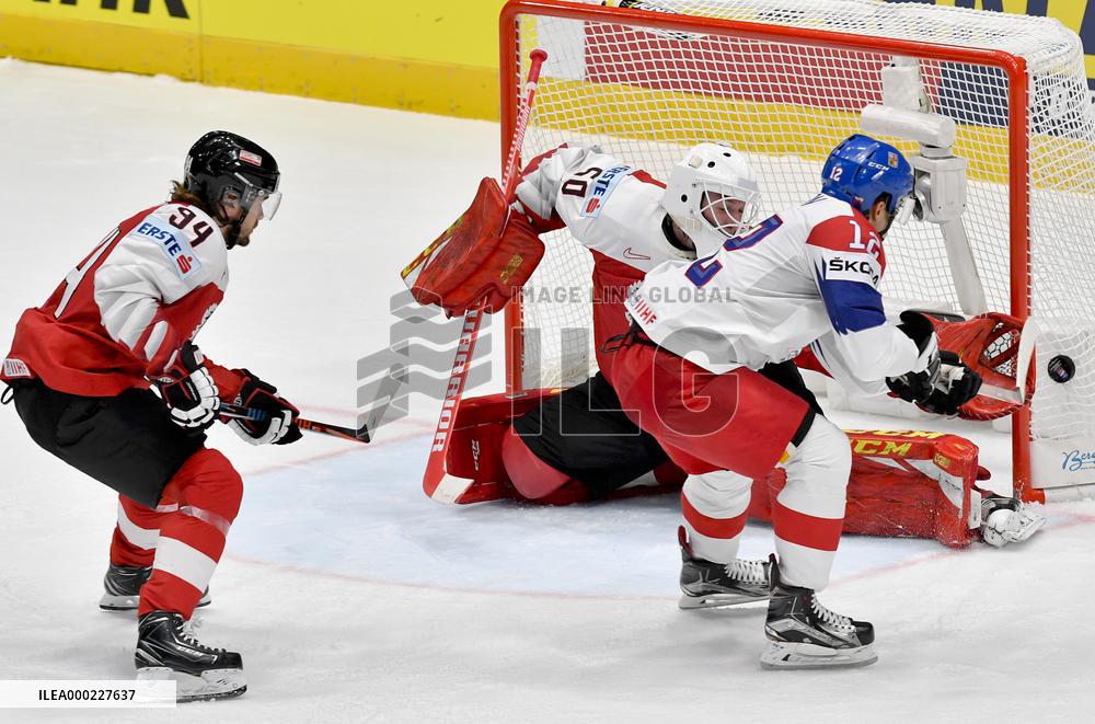 Lukas Herzog, Dominik Simon, Alexander Cijan