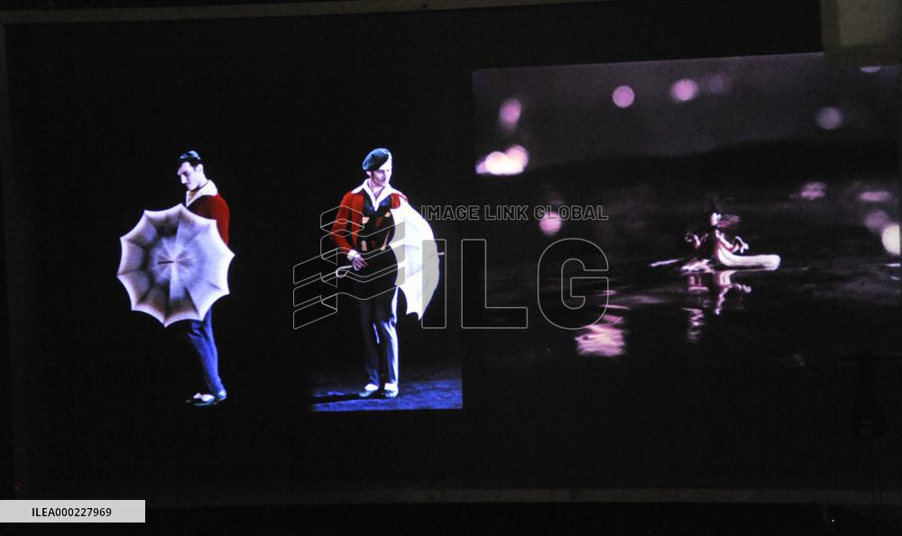 Laterna magika: (De)construction and (Re)invention exhibition