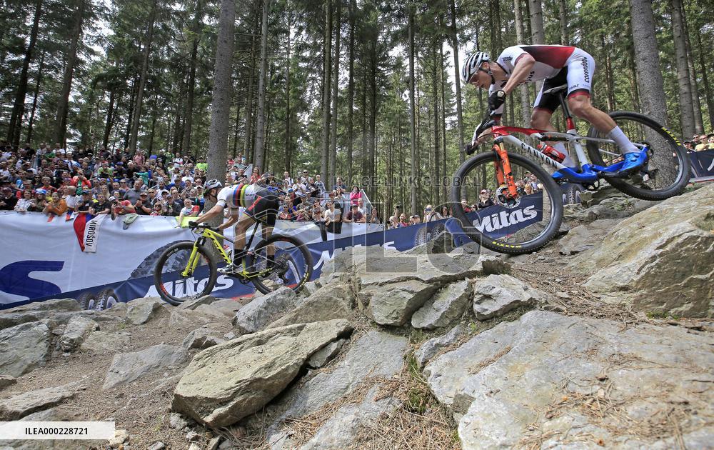 NINO SCHURTER, MATHIEU VAN DER POEL