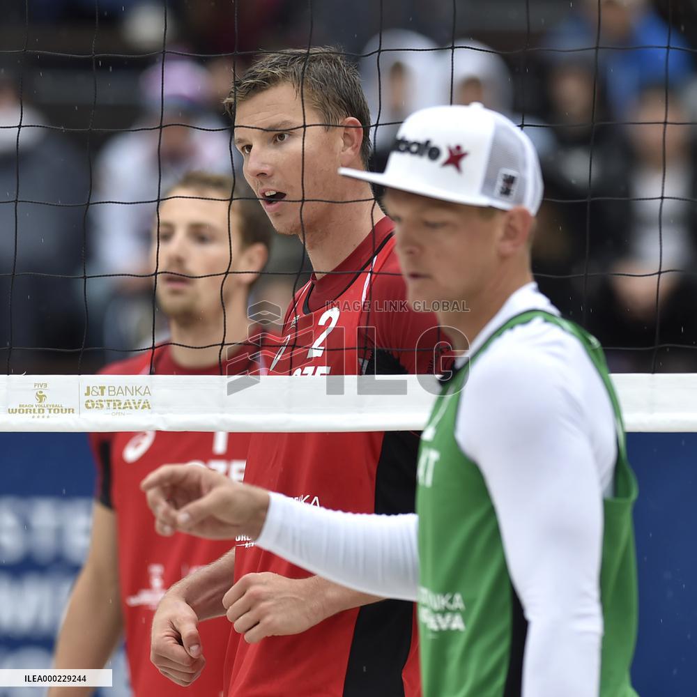 Ondrej Perusic, David Schweiner, Janis Smedins