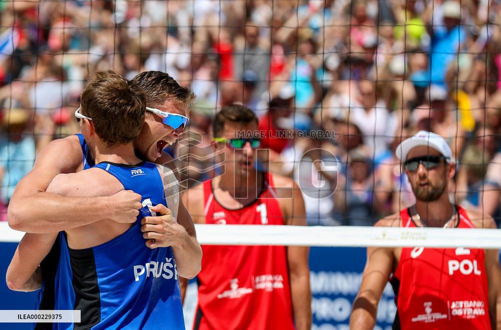 David Schweiner, Ondrej Perusic