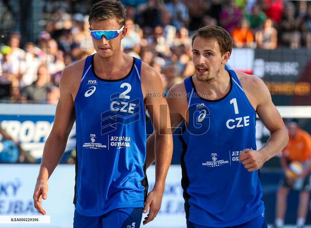 David Schweiner, Ondrej Perusic