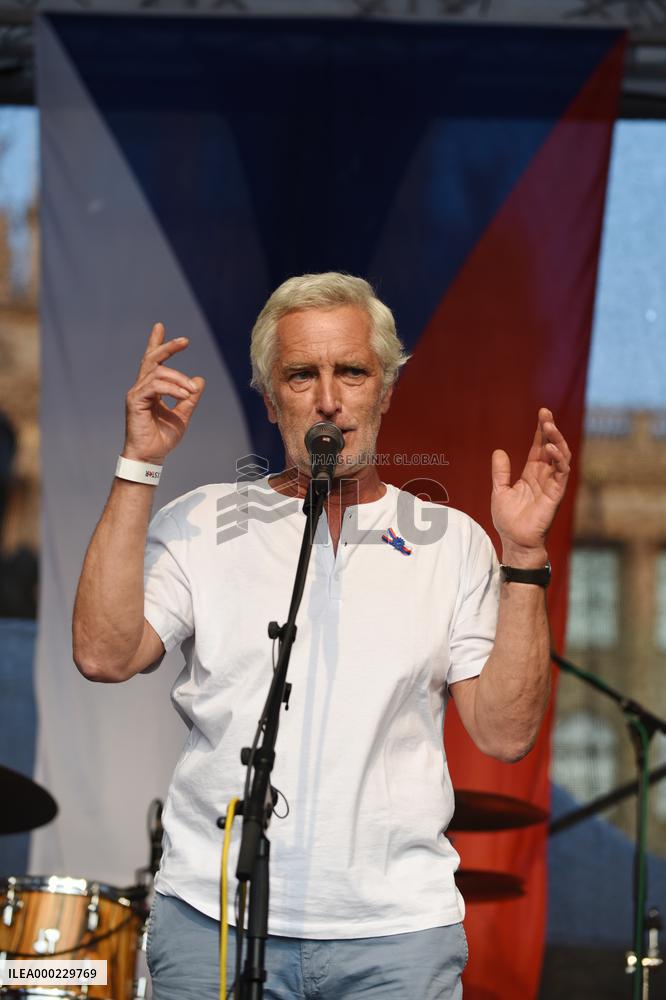 demonstration for Justice Minister Marie Benesova's resignation in Prague, Tomas Hanak