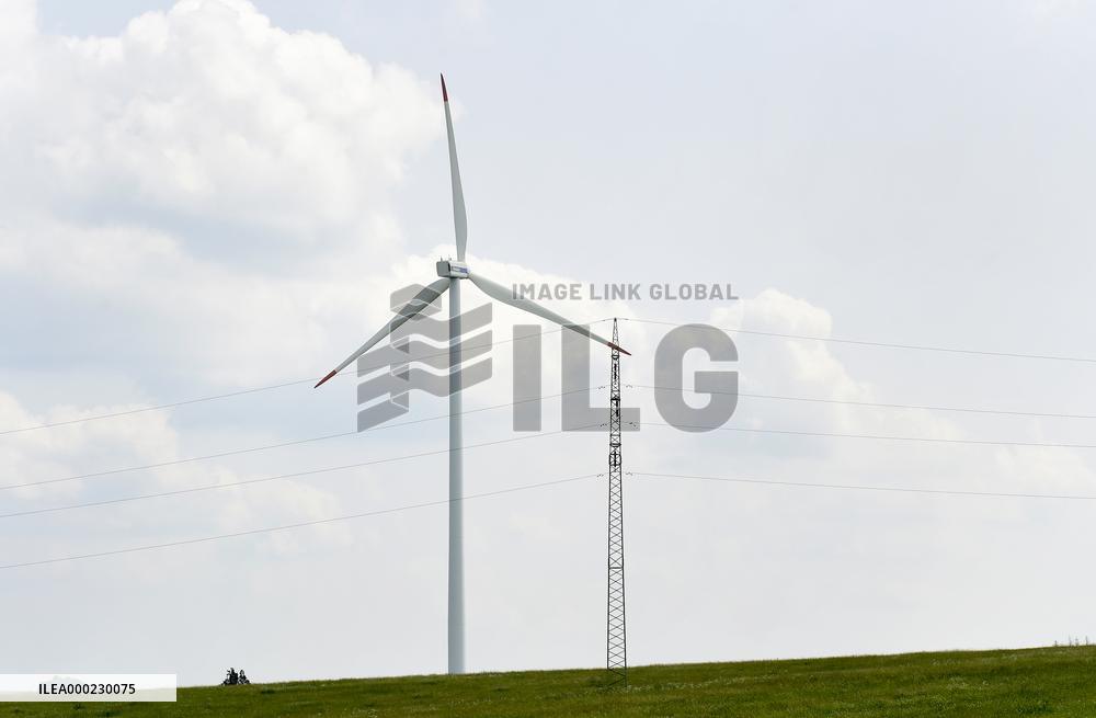 wind turbine, wind energy converter
