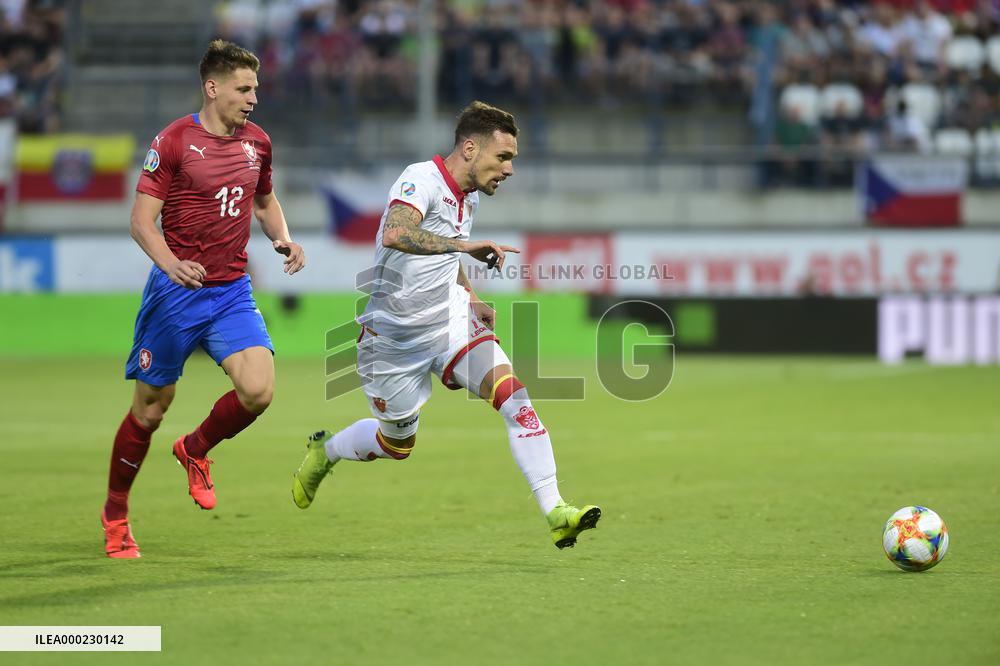Lukas Masopust, Marko Vesovic